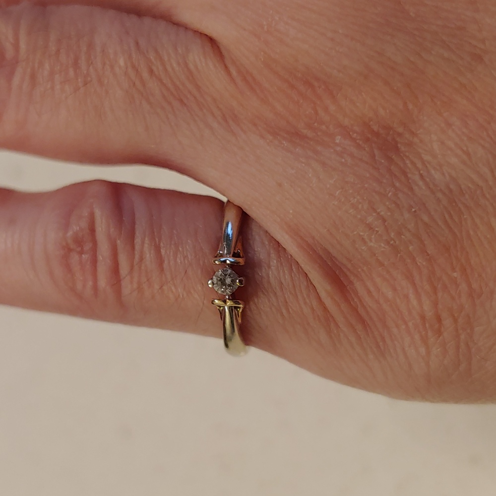 COPY - 14k white gold diamond ring 1p